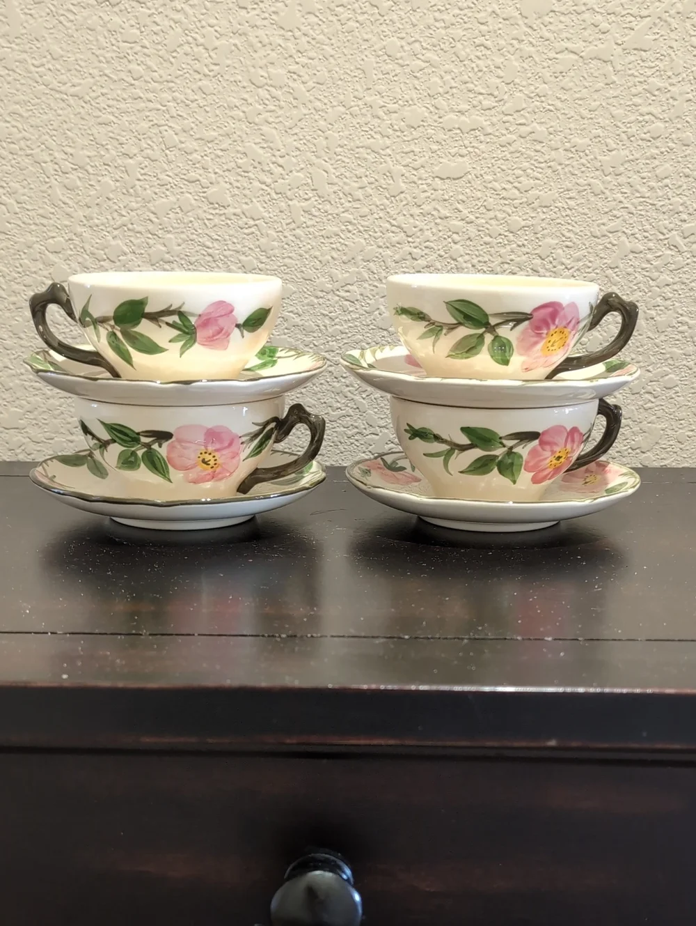 Set Of Four (4) Franciscan Desert Rose Tea Cups And Saucers